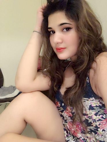 Escort~ Call Girl In Sector 17 || 8743068587|| Top Quality Female Escort