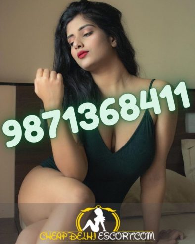 Russian Nehru Place Escorts in Delhi | 9871368411 | Call Now